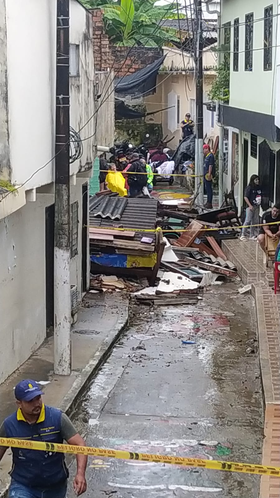 Aguacero en Barrancabermeja dejó vías inundadas casas colapsadas y